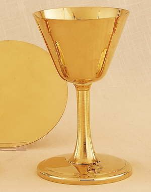 Gold Ciborium With Lid